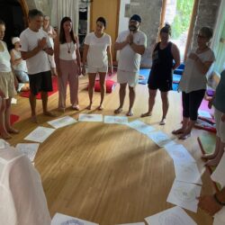Tallers ART HEALING de GRAVAT I IOGA